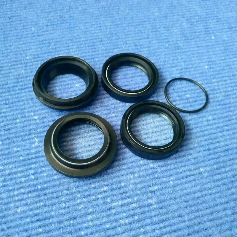 Bomber Seal Kit — 35mm